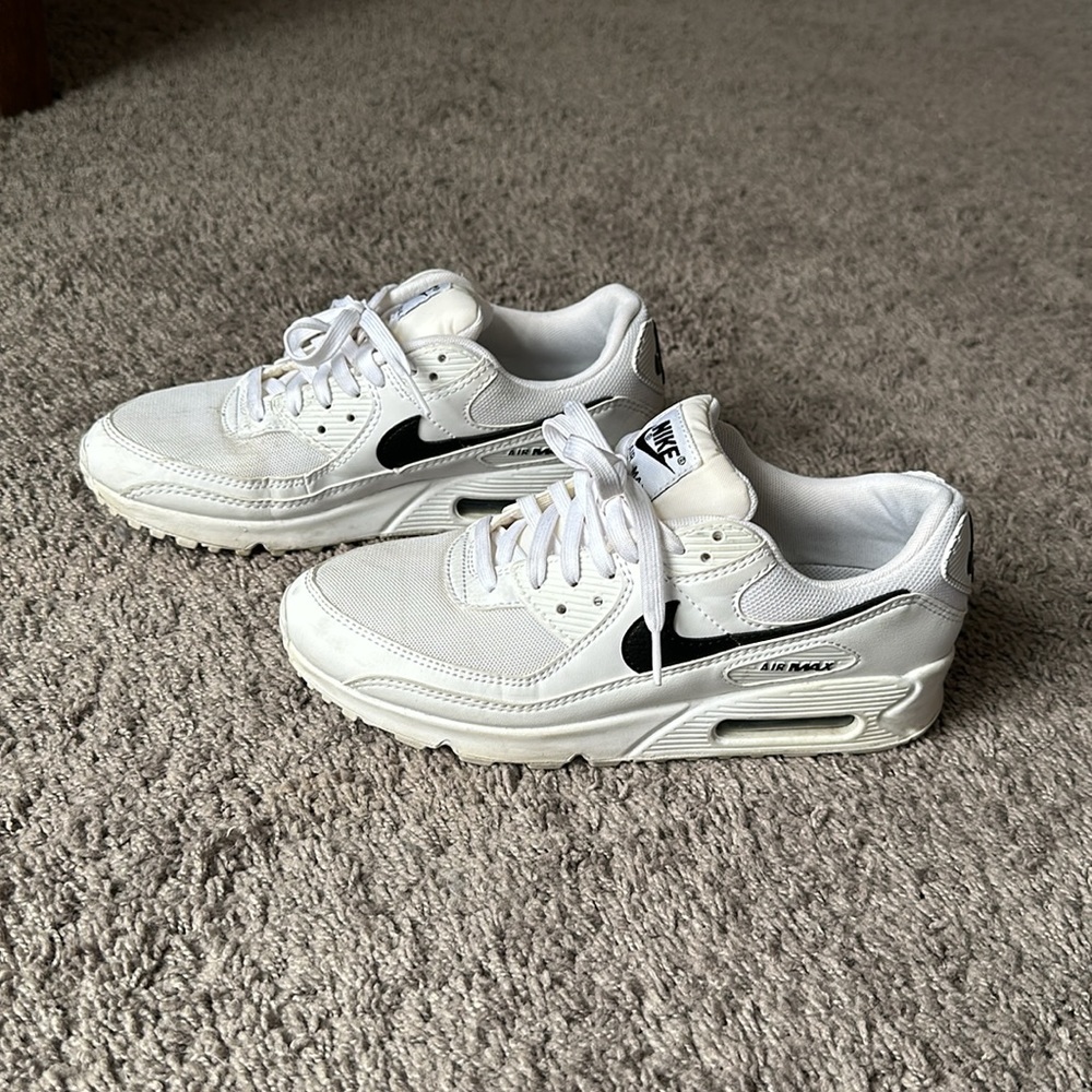 Nike Air Max 90 sneakers